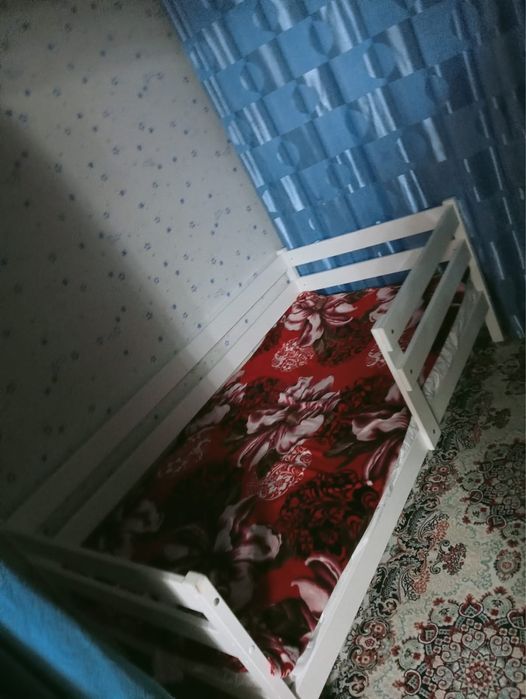 Продам детскую кровать, в отличном состоянии