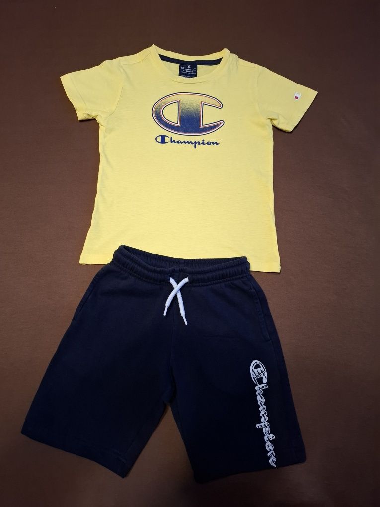 Champion Спортен Екип 5/6 години къси панталони тениска