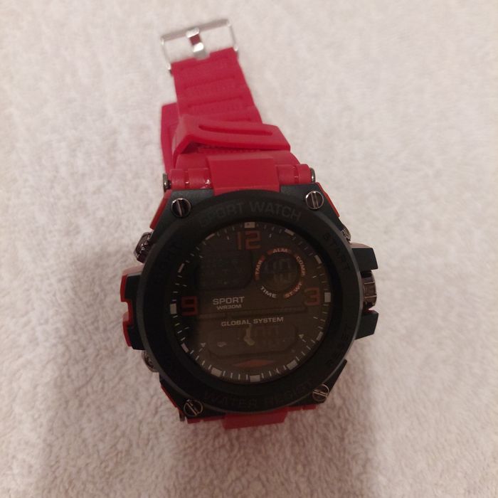 Ceas electronic dimensiune mare