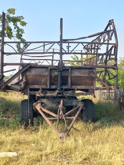 Продам  все что на фото ПТС 12, ПТС 4 , цилиндры на КУН