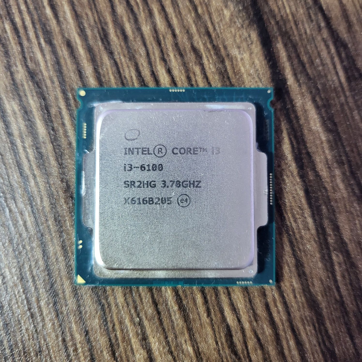 Процессоры Intel Core i5 7500, i3 4130, i3-6100