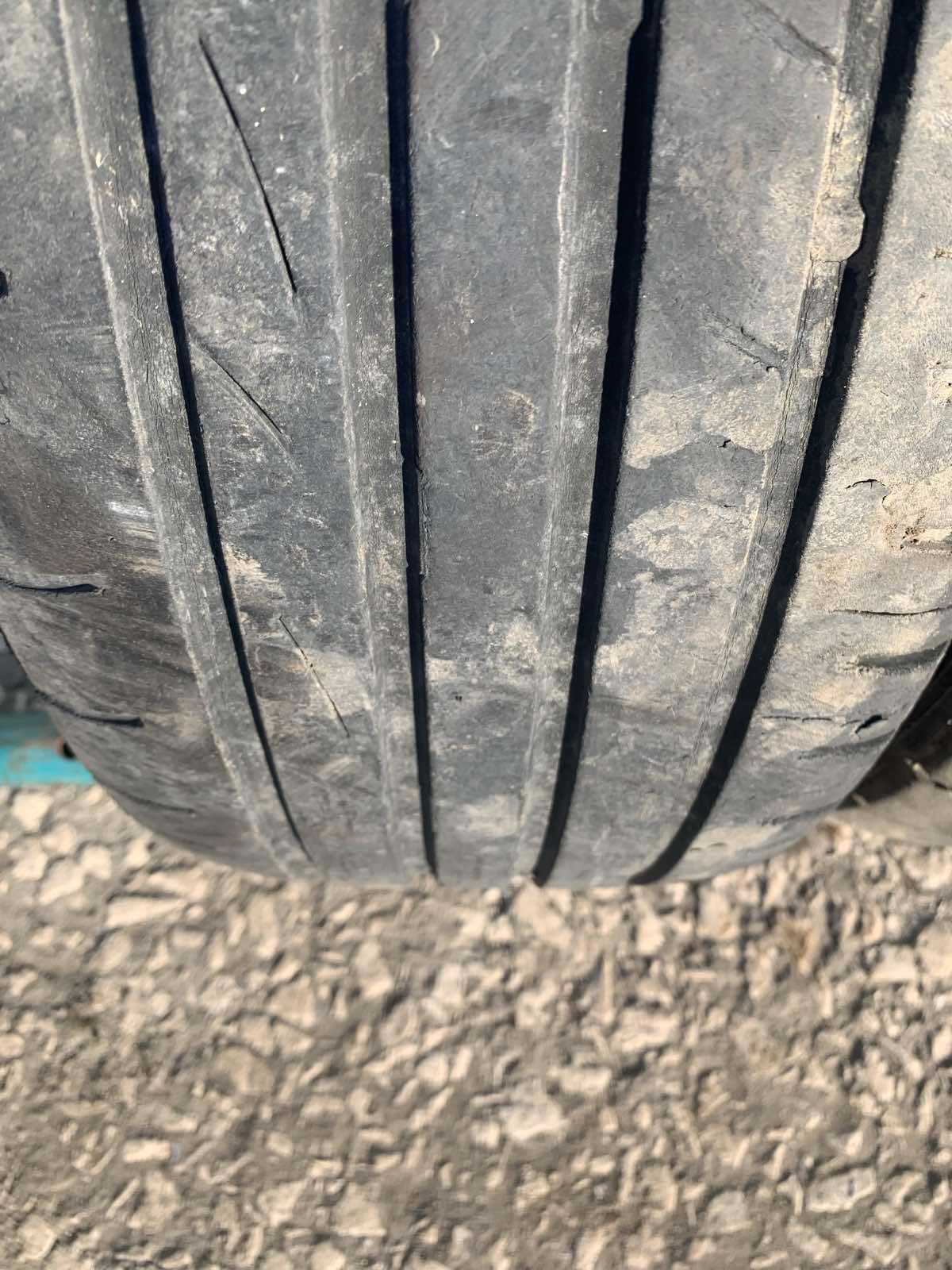 2 броя Летни гуми Premiori 235/55 R18 Dot 0621 ном 82
