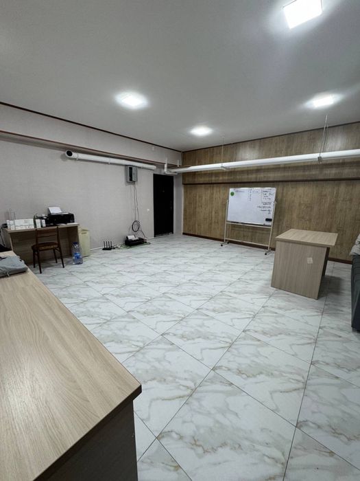 Продаётся нежилое Жангох / Ц15   50м2