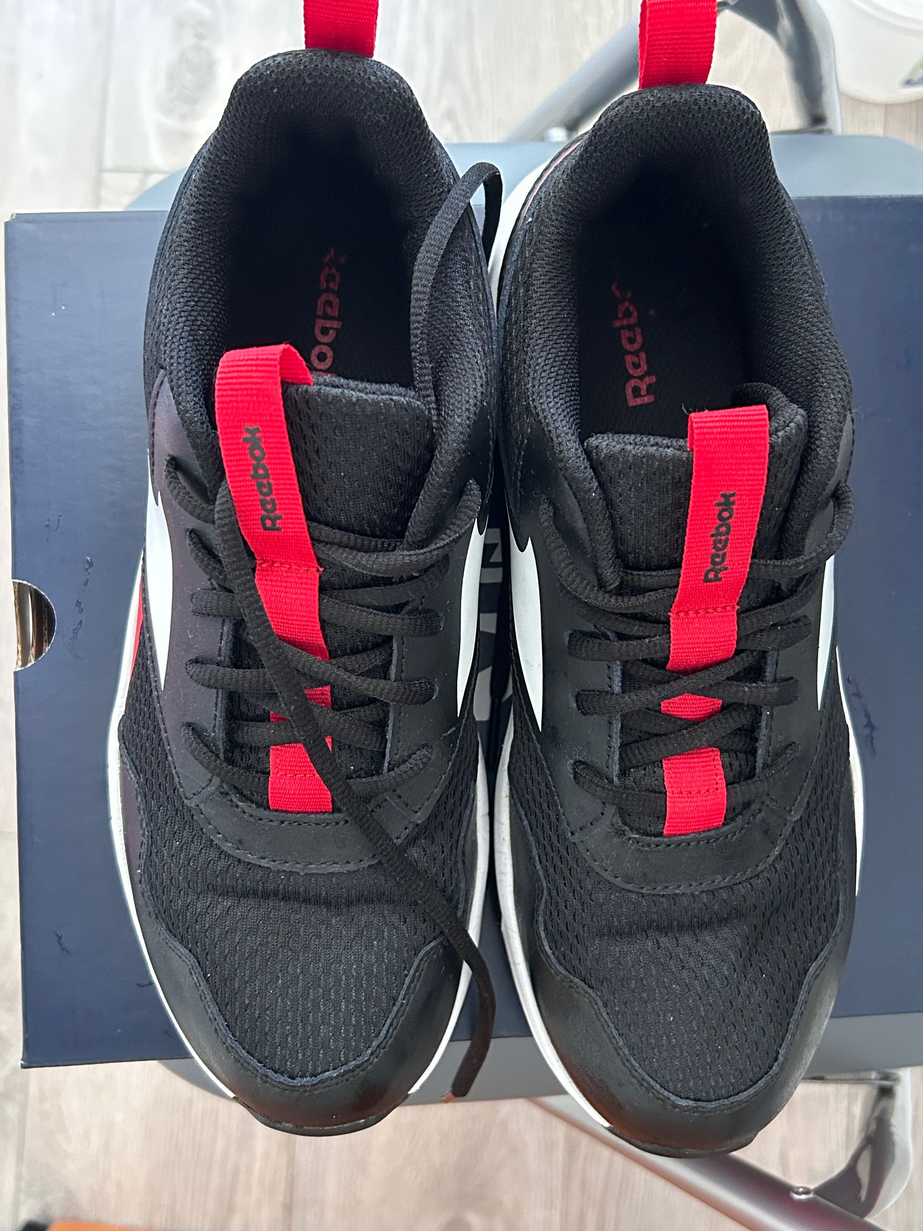 Спортни маратонки Reebok
