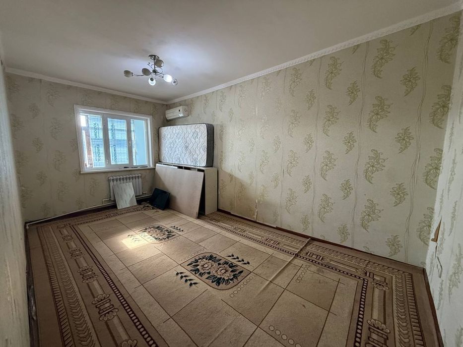 Шарк1 томонда жойлашган 2 хонали квартира ижарага берилади