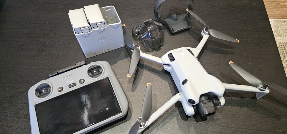 DJI MINI 4 PRO fly more combo
