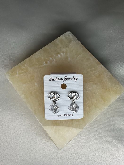 Серьги с подвеской Chanel