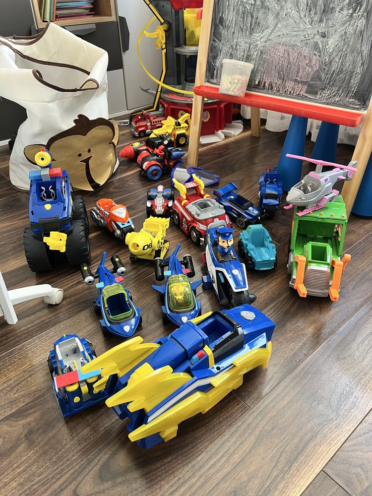 Промоция - разпродажба на много оригинални играчки на Paw Patrol