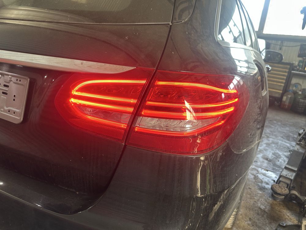 Led стоп/стопове за Мерцедес w205 C220 2016г комби!