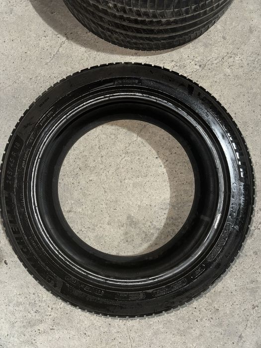 Set 4 anvelope Vara Michelin 2 dimensiuni