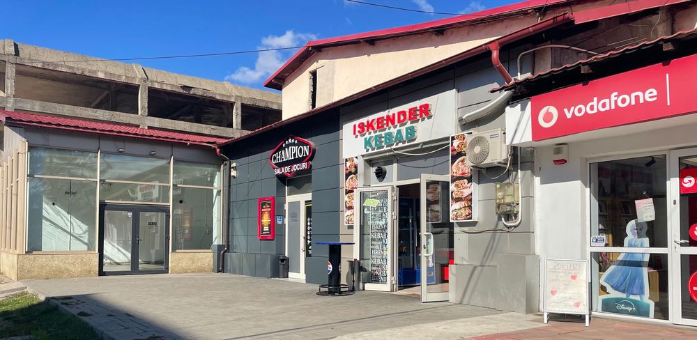 Inchiriez spatiu comercial central in Motru