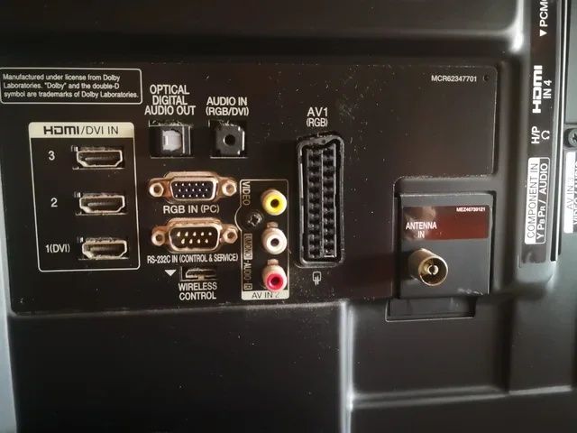 Televizor Led LG 32LE4500 -ze impecabil
