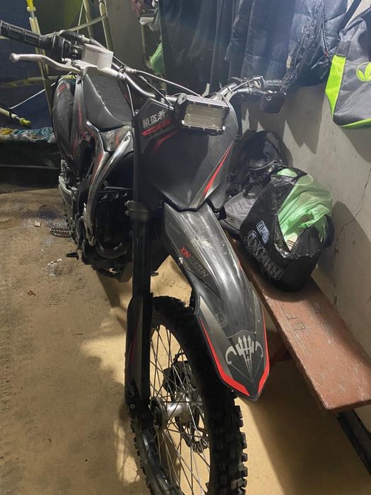 Пит 250 кубов пробег от 600-700 км