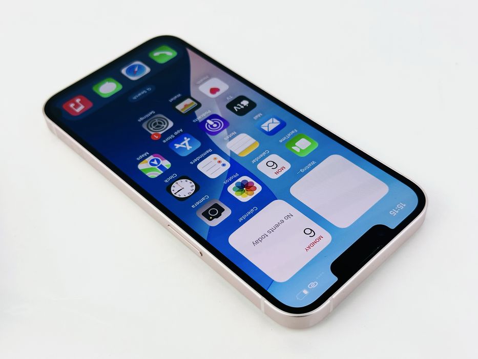 Apple iPhone 13 128GB Pink Отличен!