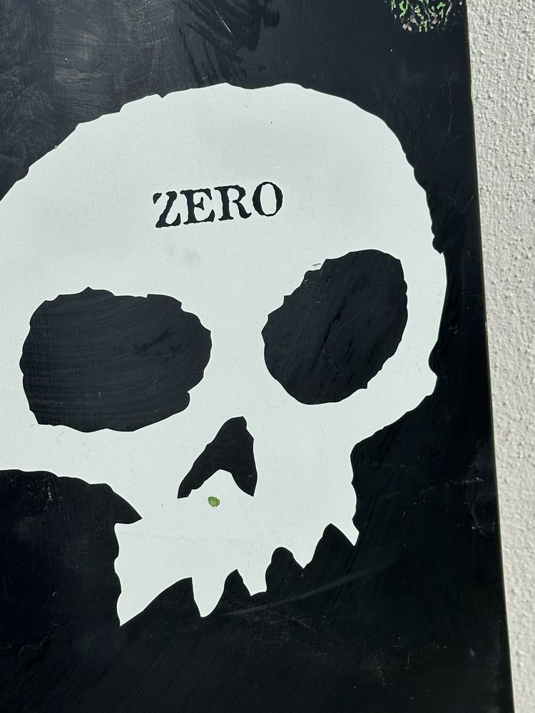 Skateboard ZERO in stare foarte buna