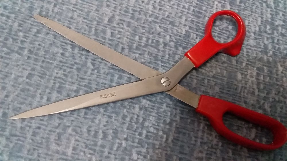 Продам новые портновские ножницы фирмы ROSTFREI.