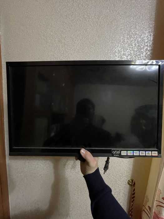 Телевизор артел тезда сотилади