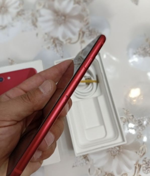 Iphone 8 red 64 gb