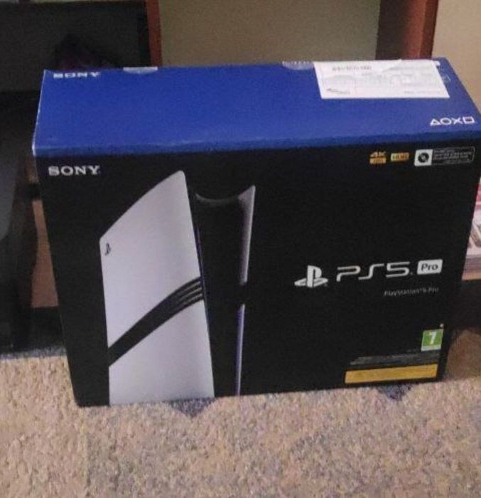 Продам PS 5 Pro 2 TB