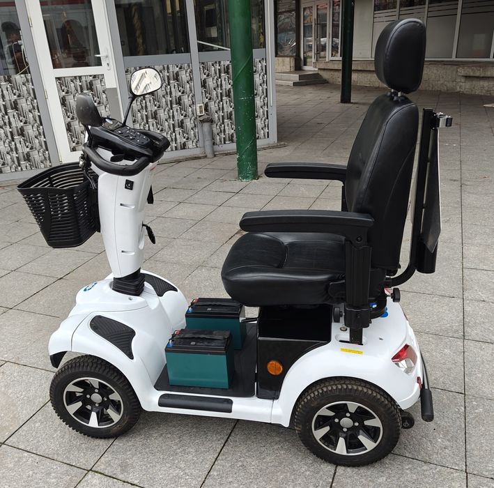 Vand Carut Electric pentru persoane cu dizabilitati, NOU, 45 Amperi