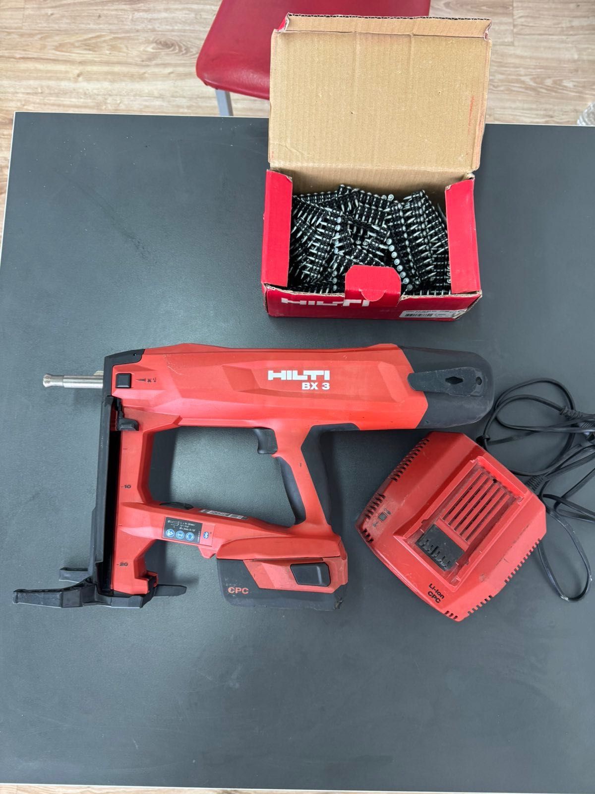 Пистолет за пирони HILTI BX3
