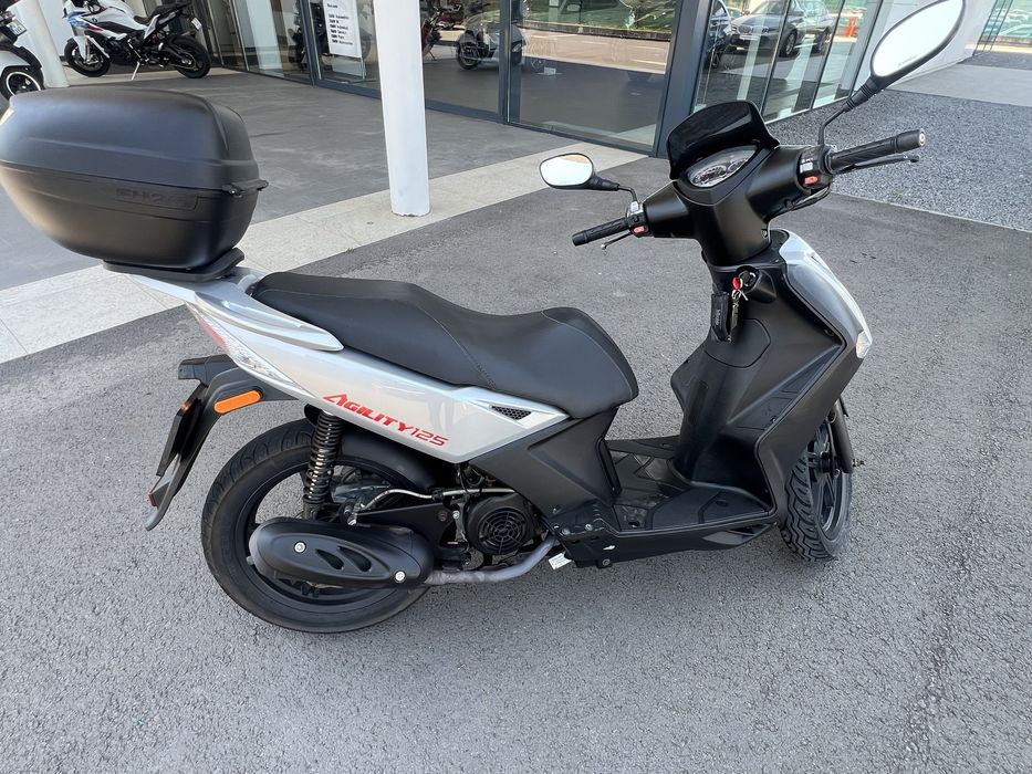 Scuter  Kymco Agility 125 cm -4timpi inmatriculat