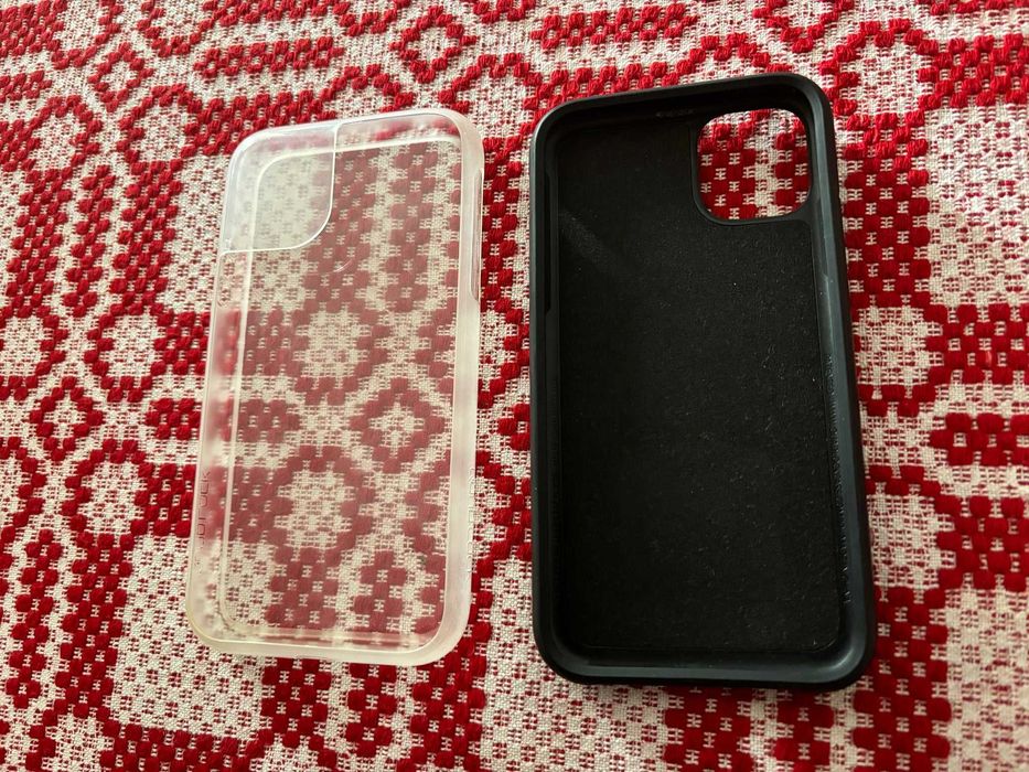 Carcasa Quad Lock Iphone 11 cu husa impermeabila