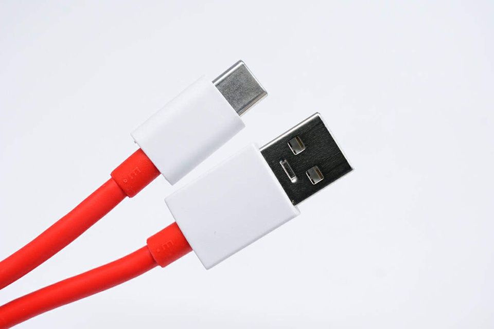 Încărcător+Cablu SuperVOOC 80W pt OnePlus, OPPO, Realme. Charge&Date.