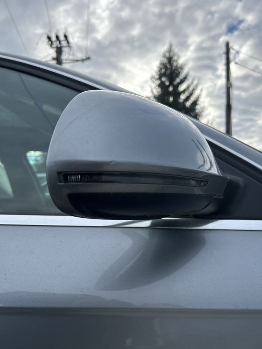 Oglinda dreapta Audi A4 B8 an 2008 cod culoare LY7G