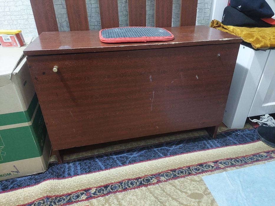 Продам прихожую.