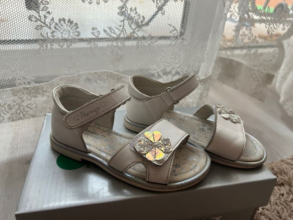 Primigi 
Primigi Кожени сандали с велкро