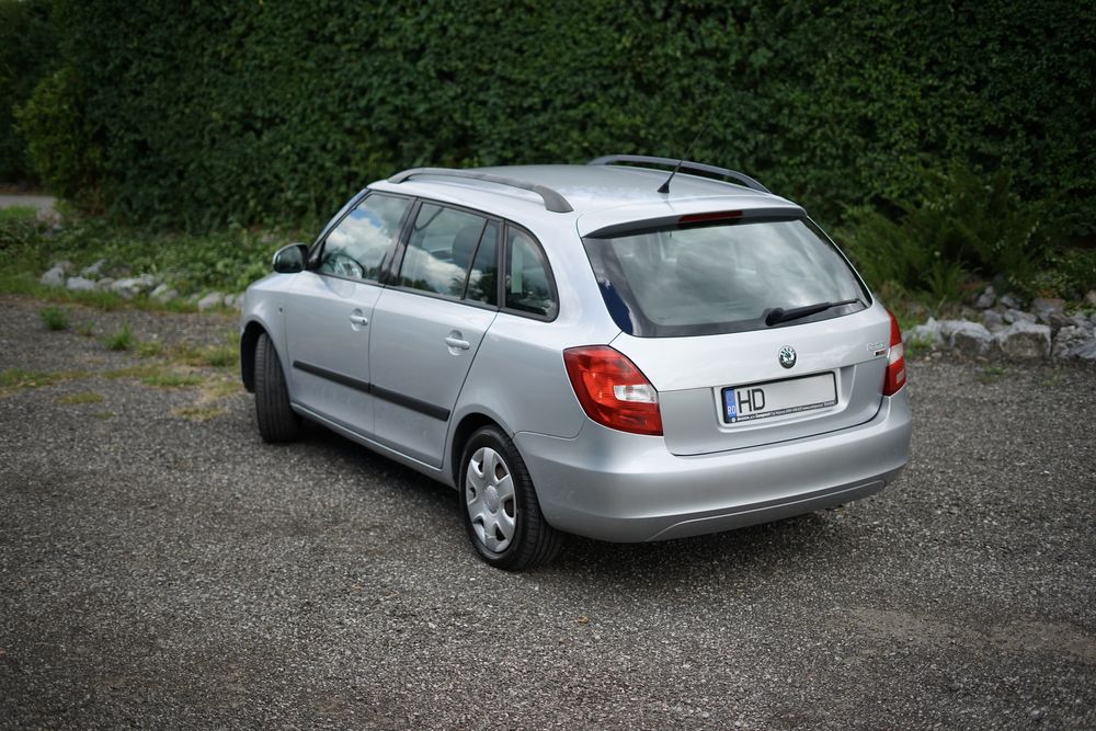 Skoda Fabia 2 5J 1.9 TDI 105cp Ambiente Navi CarPlay