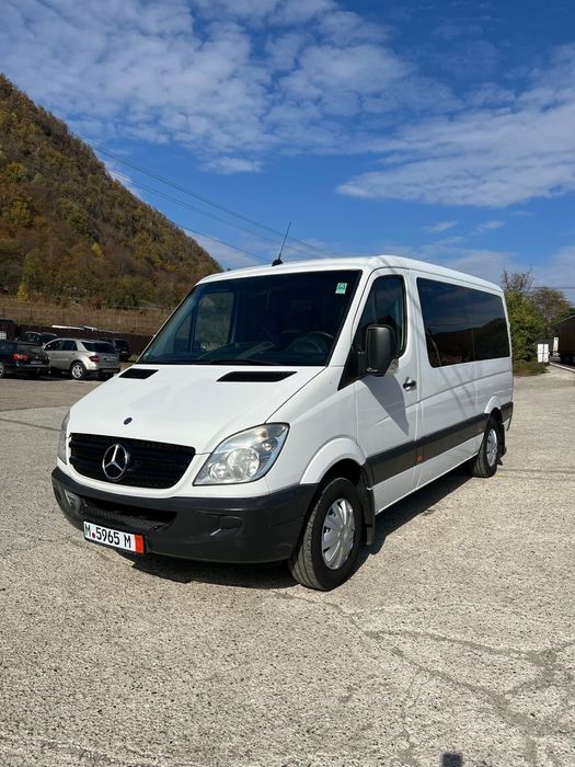 Mercedes Sprinter 131 CP 2013 9 locuri Extra Lung Climă față/spate