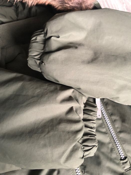Salopeta H&M hidrofug mărimea 98