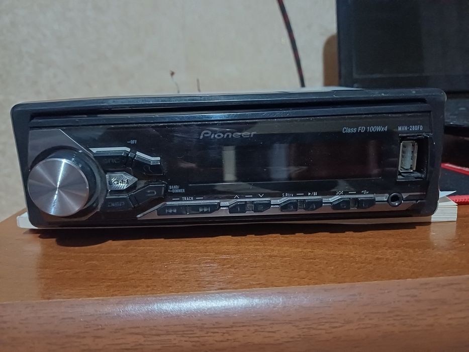 Магнитола Pioneer