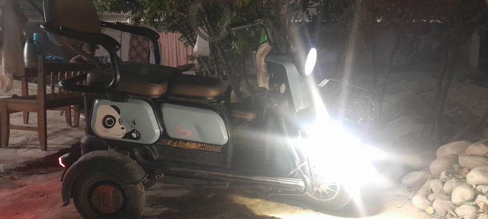 3-балонли скутир