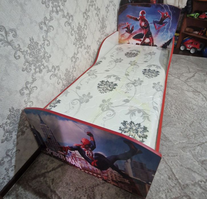 Продаётся комплект детский мебель