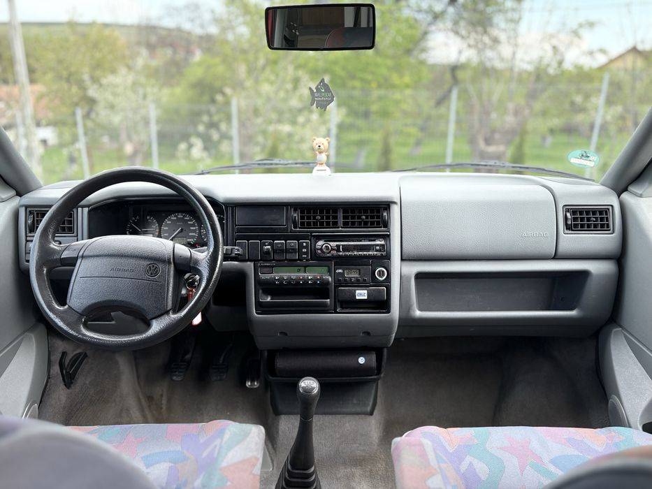 Vand VW T4 Multivan / 2.5 i/ 116 cp