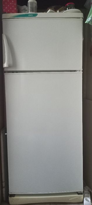 Срочно, продаю холодильник Stinol