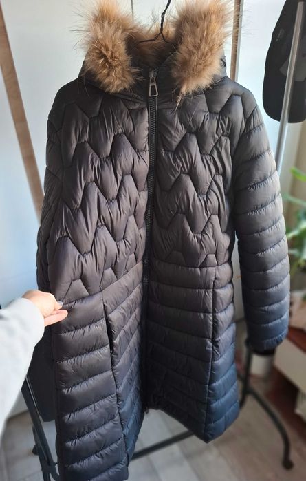 Дамско дълго яке с естествен пух на качулката / Размер ХЛ /