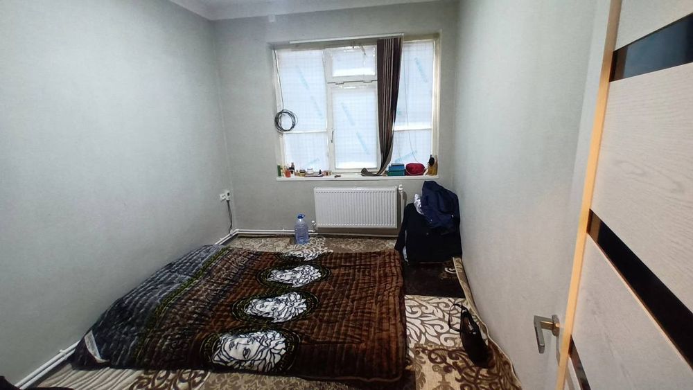 sergili 5mero Chinor 1xona sotiladi kadastri bor 1etaj Navastroyka