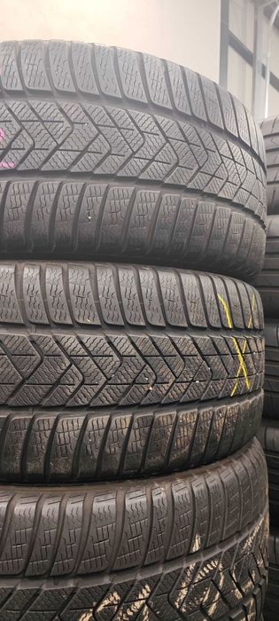 4бр.зимни гуми 255/40/18 Pirelli