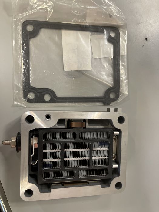 Модул подгряване Toyota Land Cruiser j100