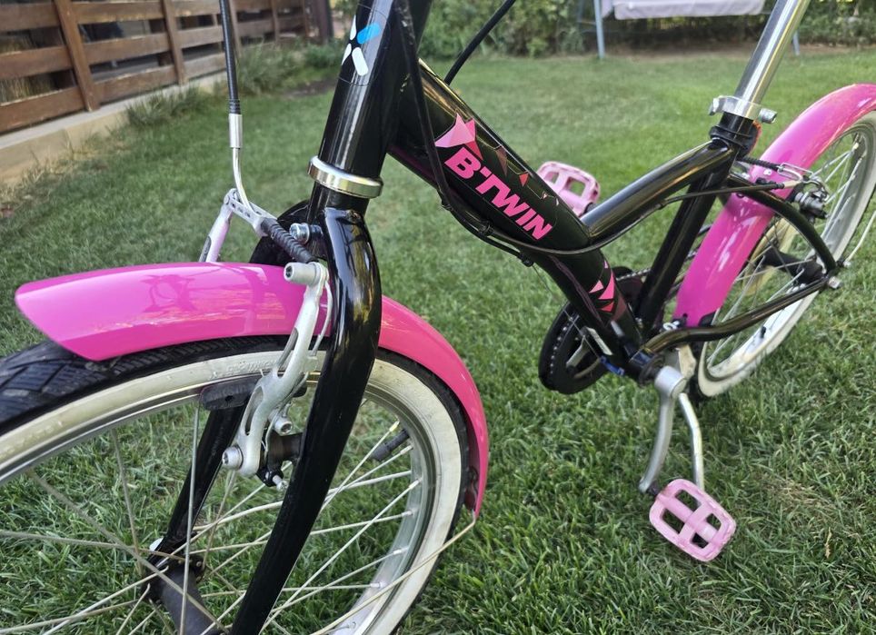 Vând bicicleta fete 6-9 ani Dechatlon