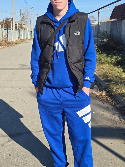 Продам новый костюм!!!