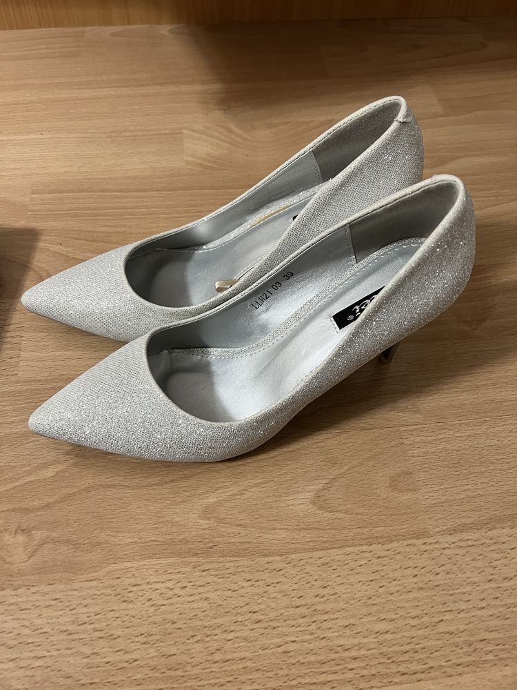 Pantofi noi gliter 39