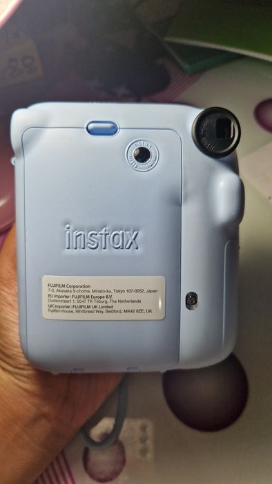 Продаю Instax 12 mini