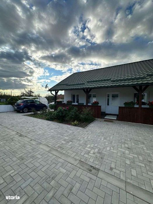 Vând Urgent!Casă modernă ,teren, complet utilă – Izgar, Caraș-Severin