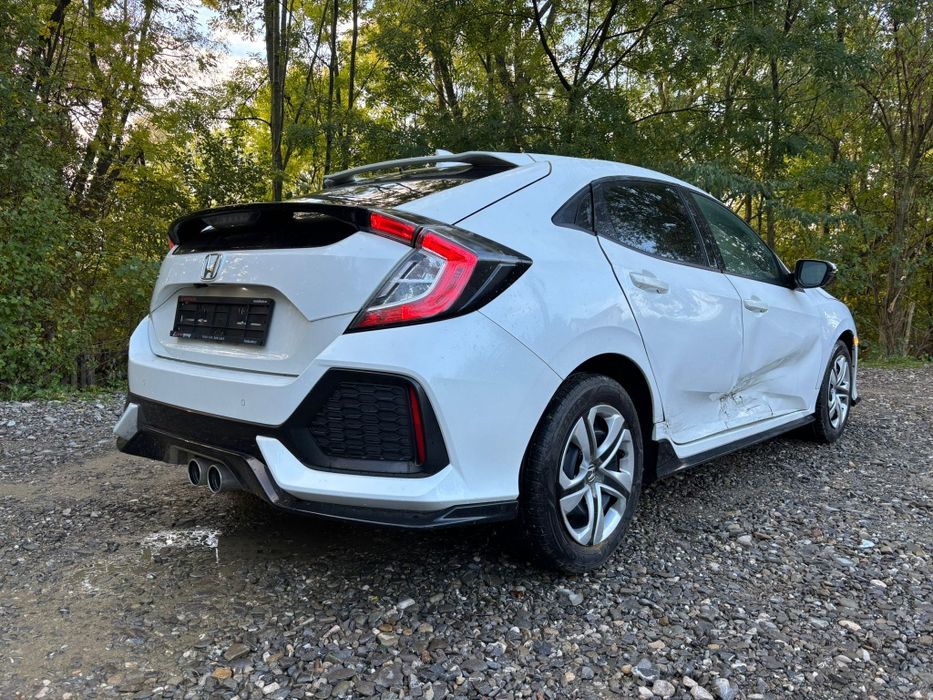 Honda Civic X  Sport 2019 ușor avariat