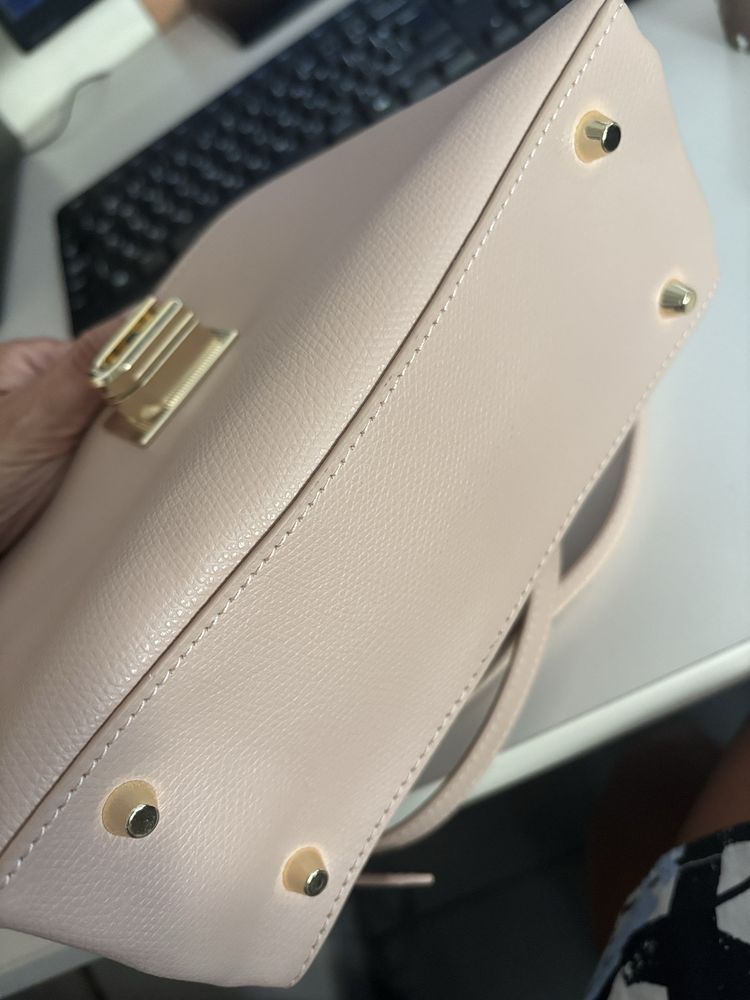 Чанта Furla пепел от рози